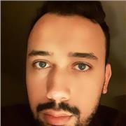 Je suis étudiant en Master je donne des cours en maths et en informatique